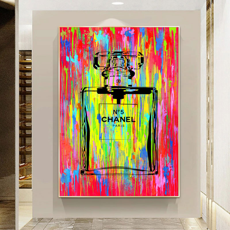 Chanel No 5 splash Graffiti art