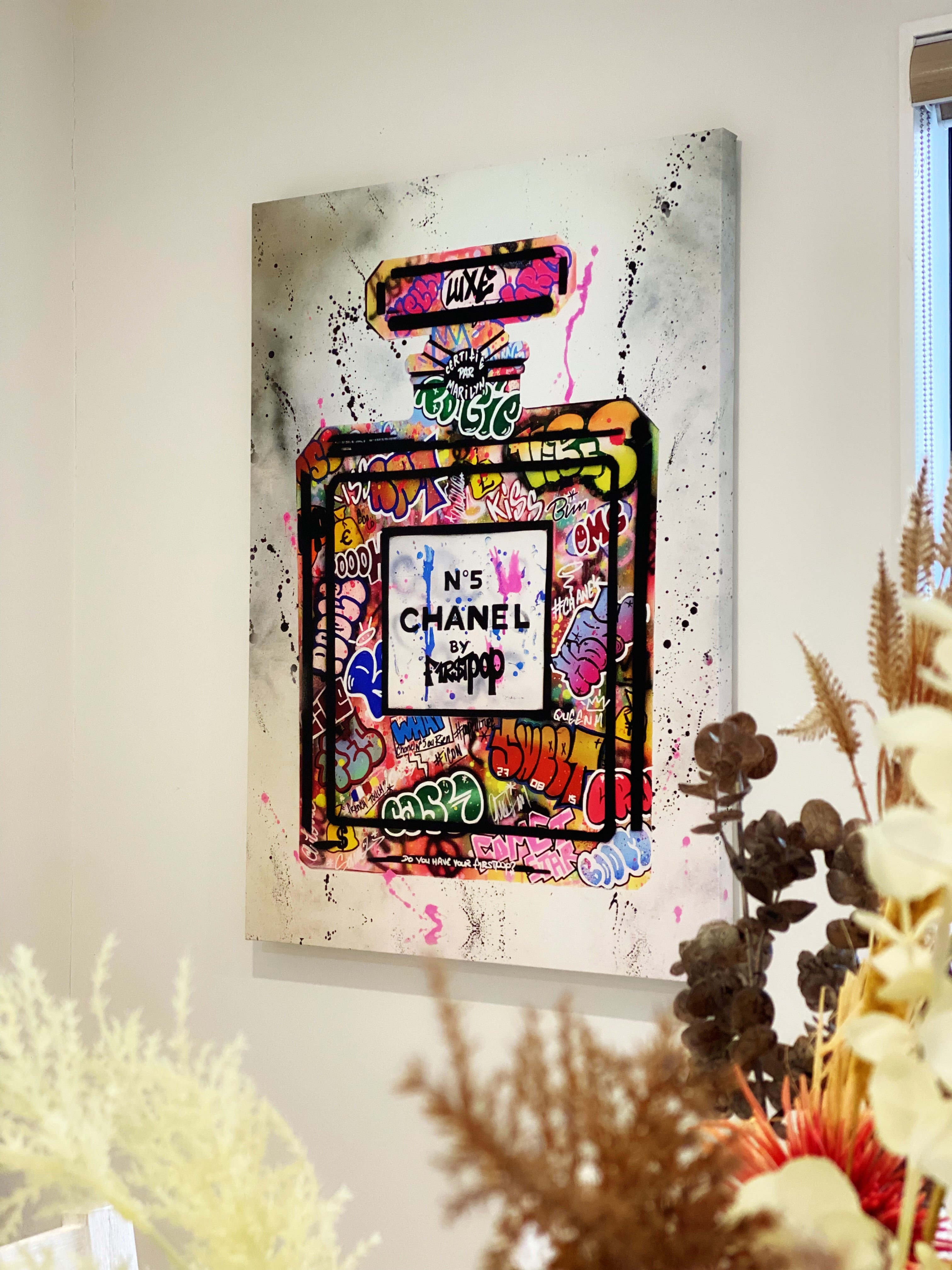 Chanel No 5 Graffiti Canvas Print – Kanvasartkingdom