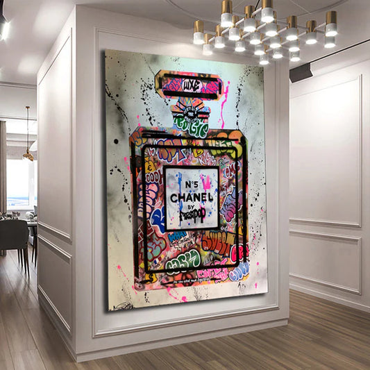 Chanel No 5 Graffiti art