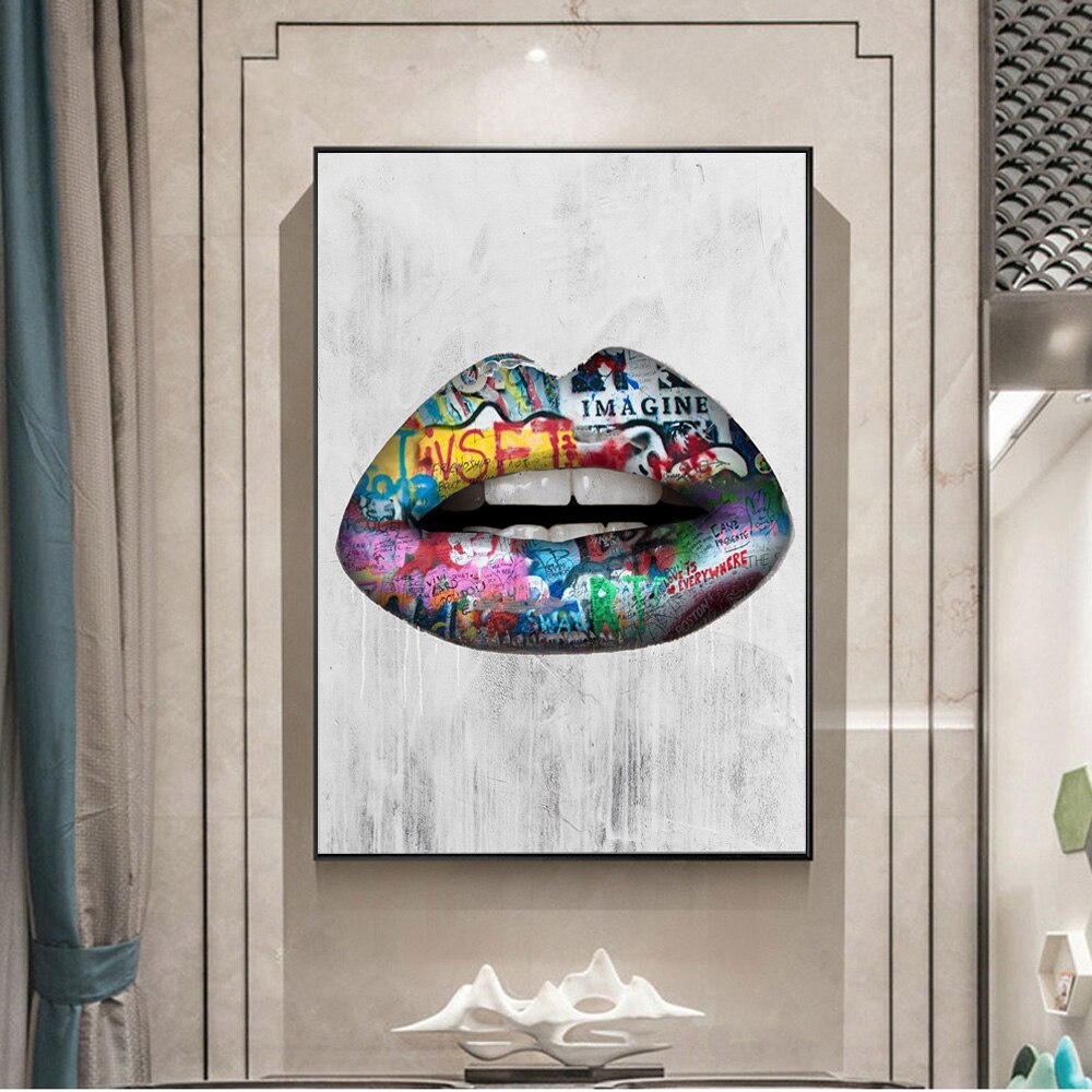 Graffiti Street lips